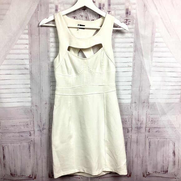 SPARKLE & FADE White Cutout Open Back Dress 0 - Picture 1 of 9